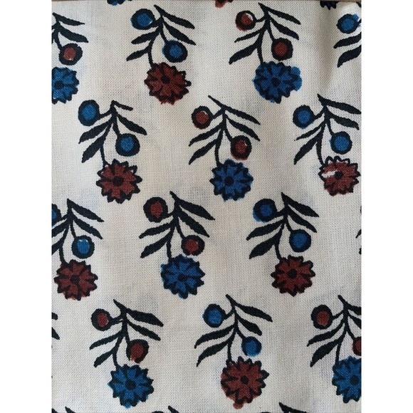 John Derian for Target - 60" x 104" Printed Tablecloth - Fall Flowers - NWT - Picture 6 of 8